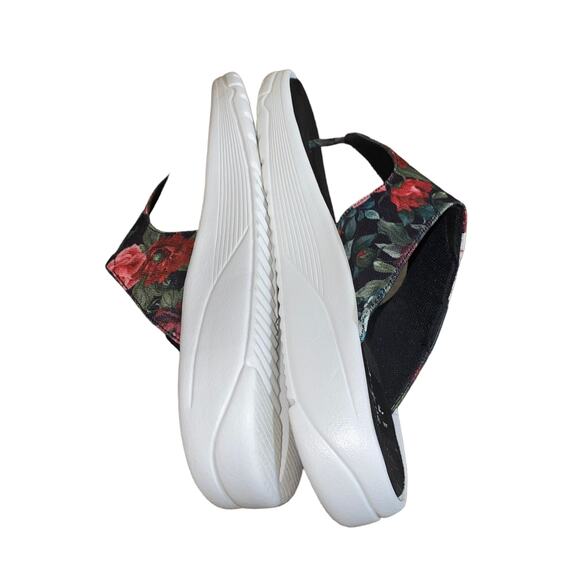 Easy Spirit Rift Black Floral Thong Slip on Platform sandal comfort 11W wide - Picture 10 of 13